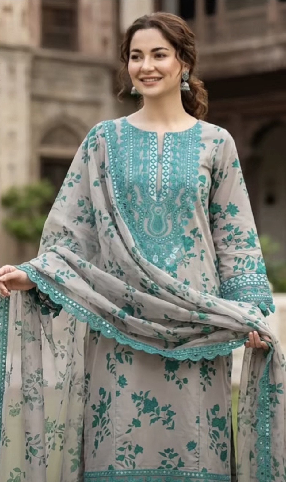 Aneela’s by Raani’z Designer